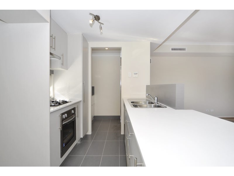 76C Arkana Road, Westminster WA 6061