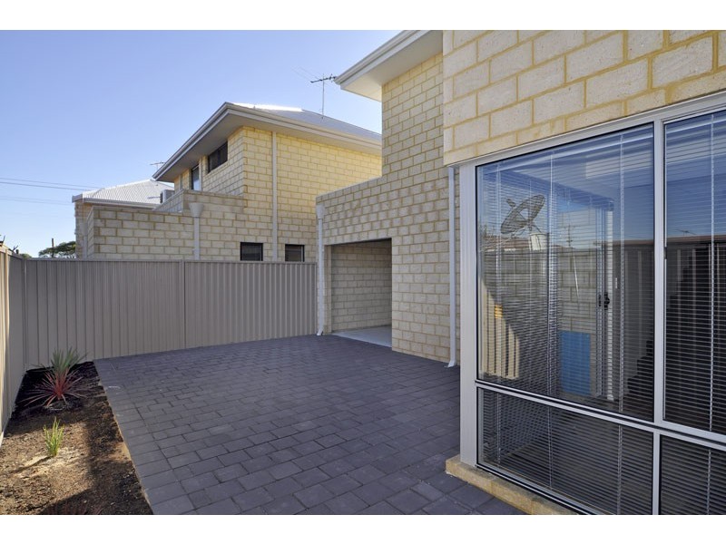 76C Arkana Road, Westminster WA 6061