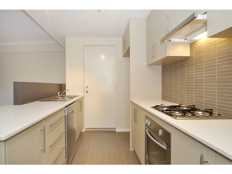 76D Arkana Road, Westminster WA 6061