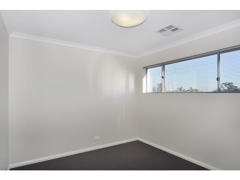 76D Arkana Road, Westminster WA 6061