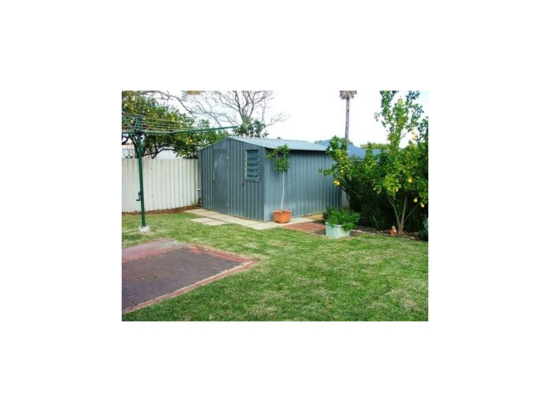 2 Farman Place, Hamersley WA 6022