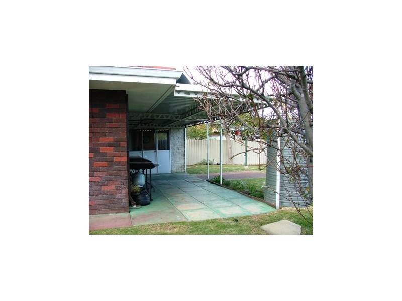 2 Farman Place, Hamersley WA 6022