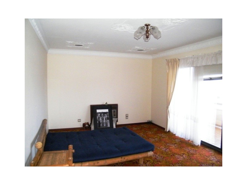 25 Capstone Way, Marangaroo WA 6064