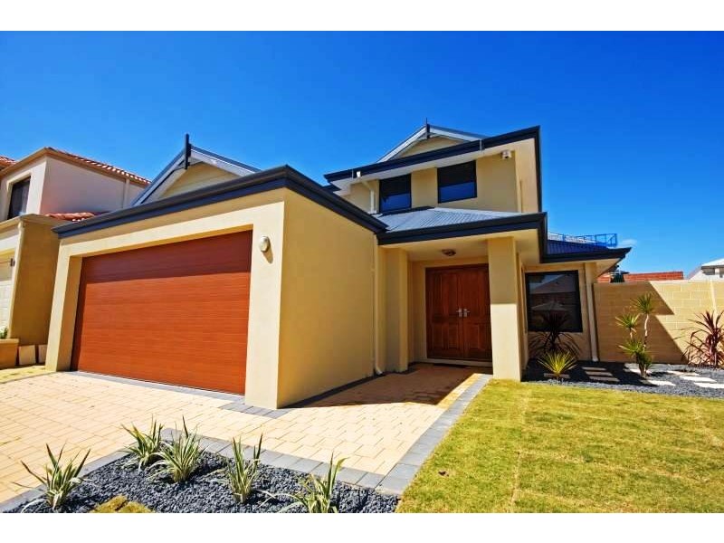 8 Milano Avenue, Stirling WA 6021