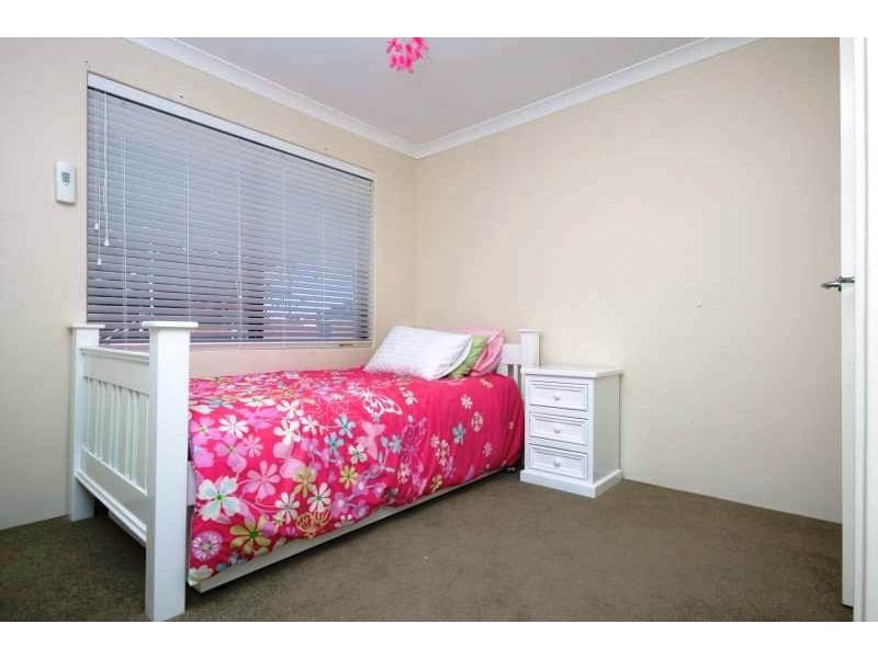 8 Milano Avenue, Stirling WA 6021