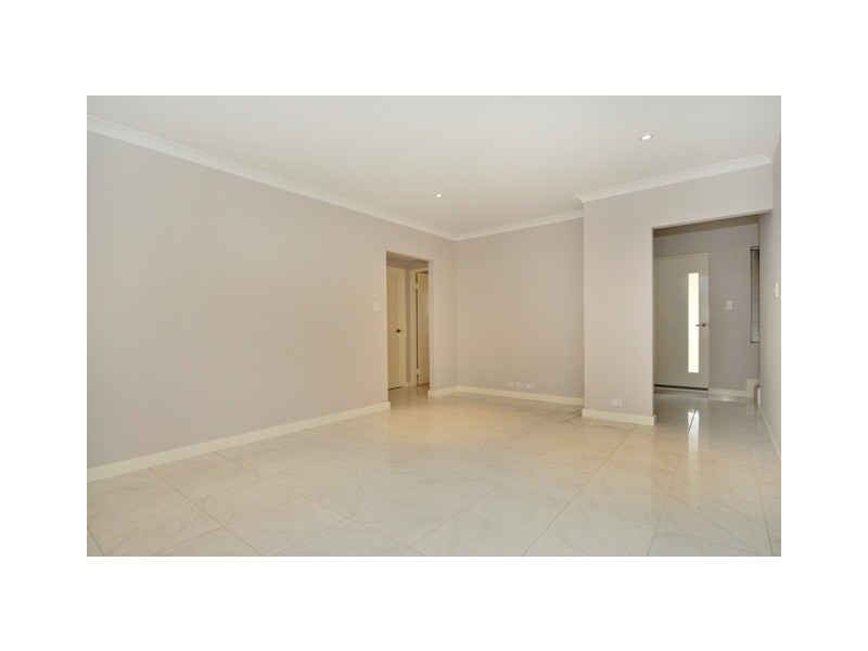 13A Roberts Bridge Road, Nollamara WA 6061