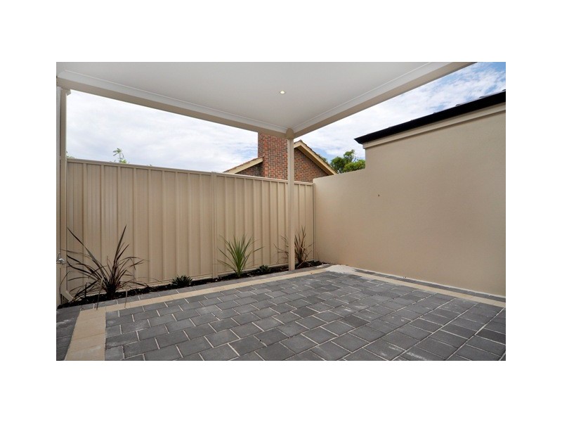 13A Roberts Bridge Road, Nollamara WA 6061
