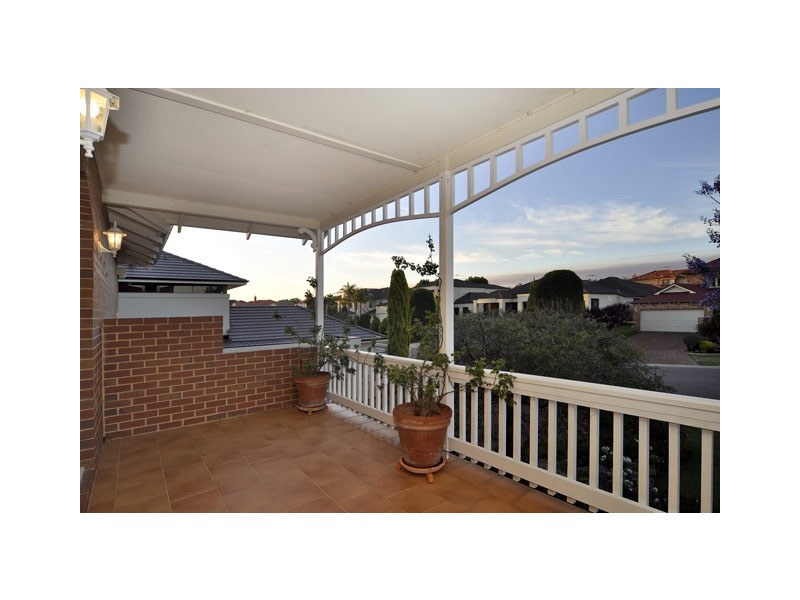 32 Ash Grove, Duncraig WA 6023