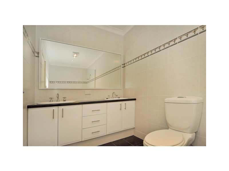 13C Roberts Bridge Road, Nollamara WA 6061