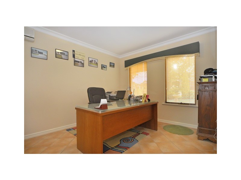 54  Chaucer Street, Yokine WA 6060