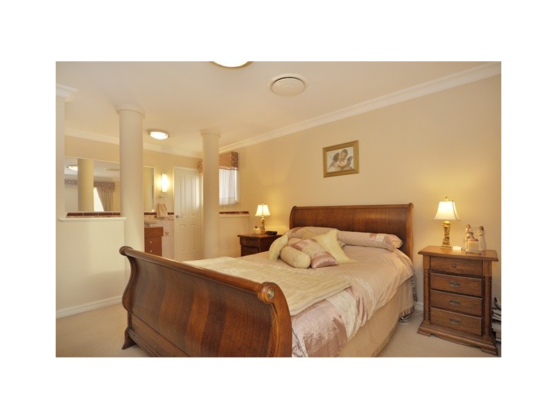 54  Chaucer Street, Yokine WA 6060