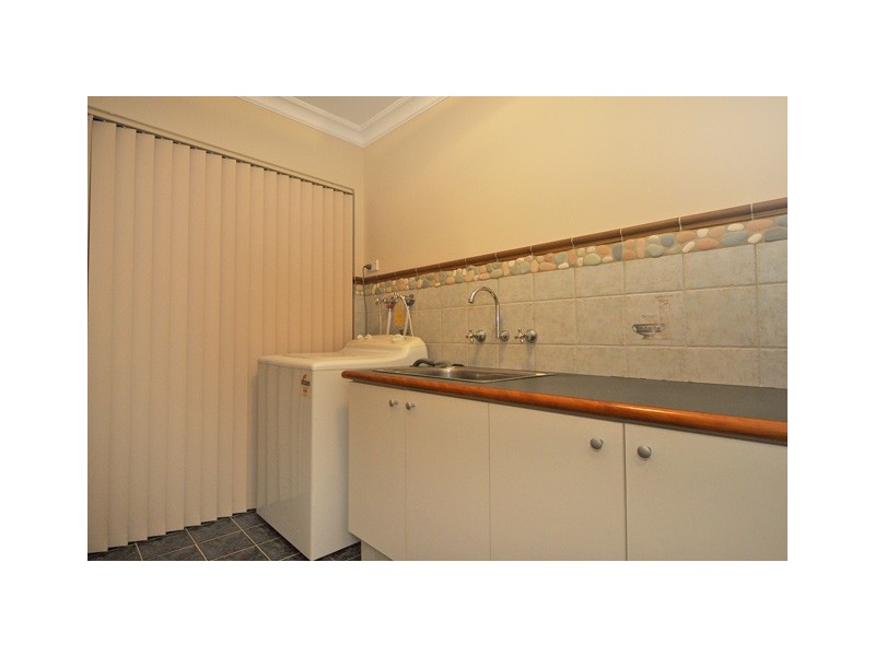 54  Chaucer Street, Yokine WA 6060