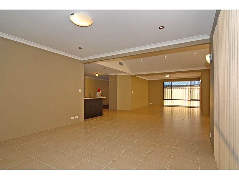8 Fairywren Trail, Beeliar WA 6164