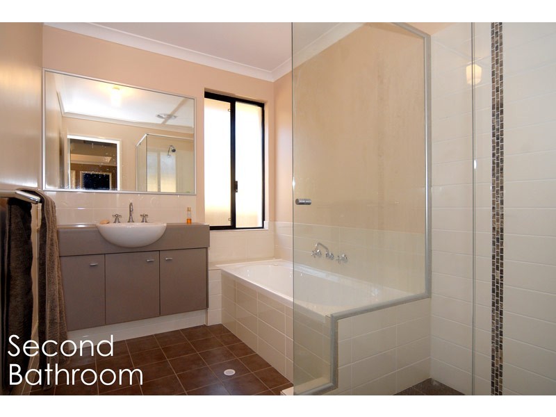 8 Fairywren Trail, Beeliar WA 6164