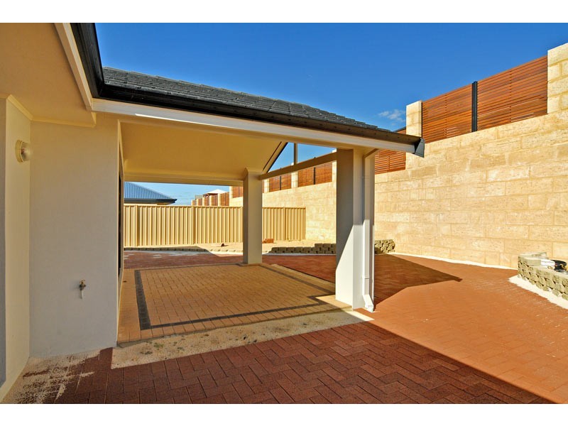 8 Fairywren Trail, Beeliar WA 6164