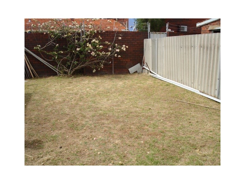 82  Archibald Street, Willagee WA 6156