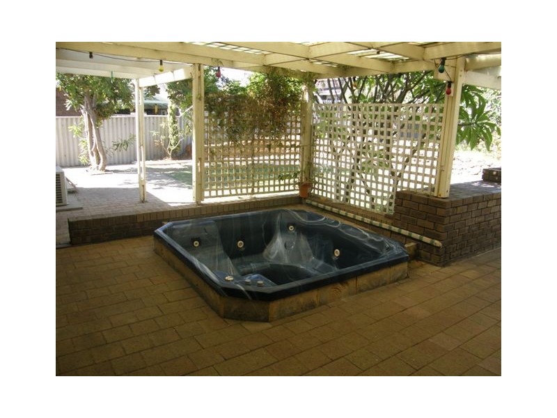 17 Walter Way, Hamersley WA 6022