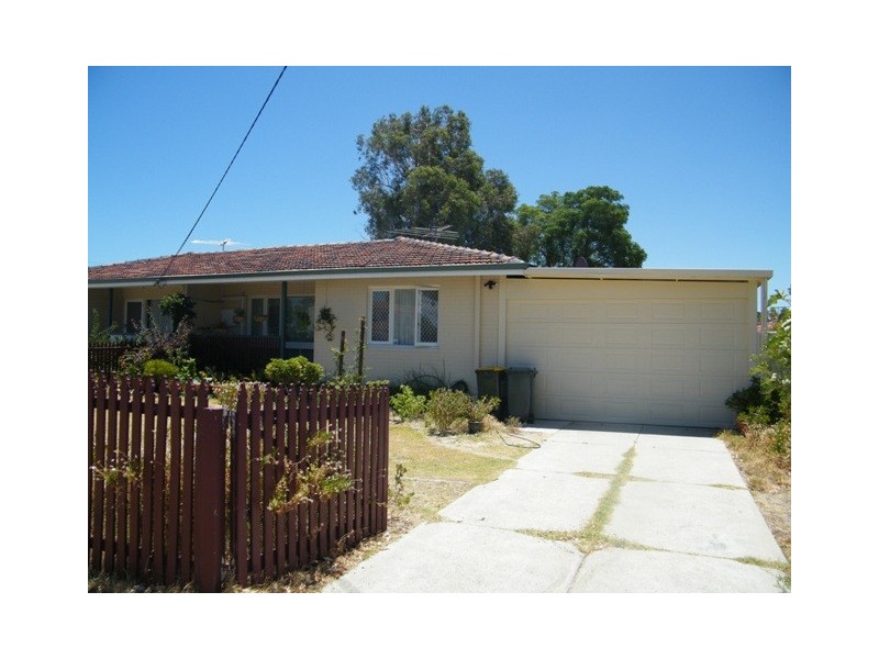 3B Tendring Way, Girrawheen WA 6064