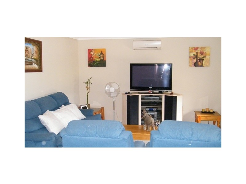 38 Denman Gardens, Landsdale WA 6065