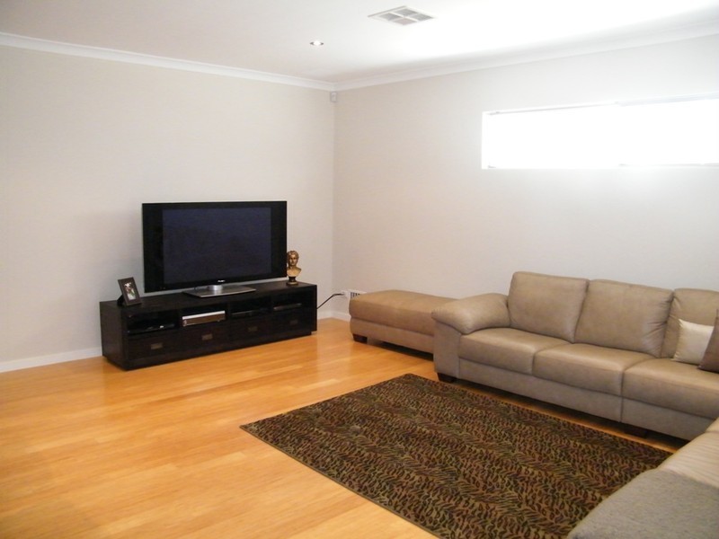 2/80 Kilmurray Way, Balga WA 6061