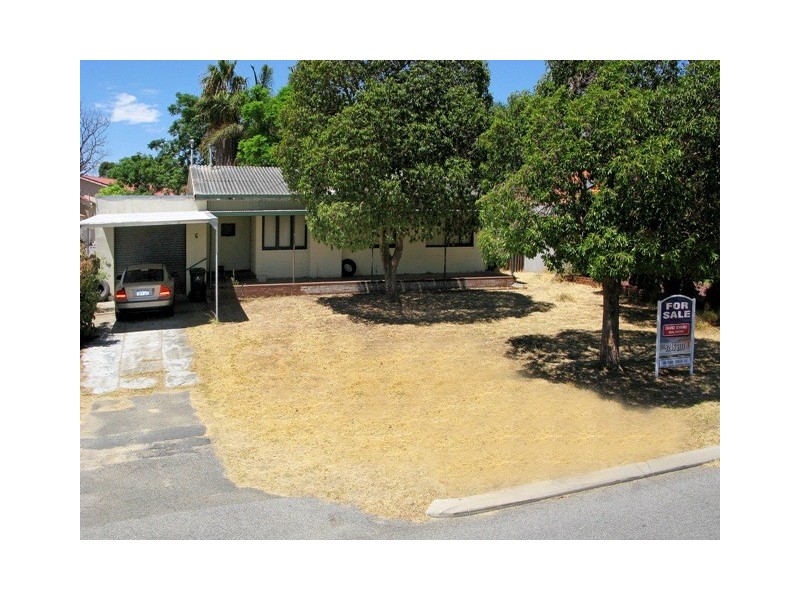 6 Poynings Street, Westminster WA 6061