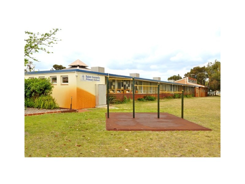 6 Poynings Street, Westminster WA 6061