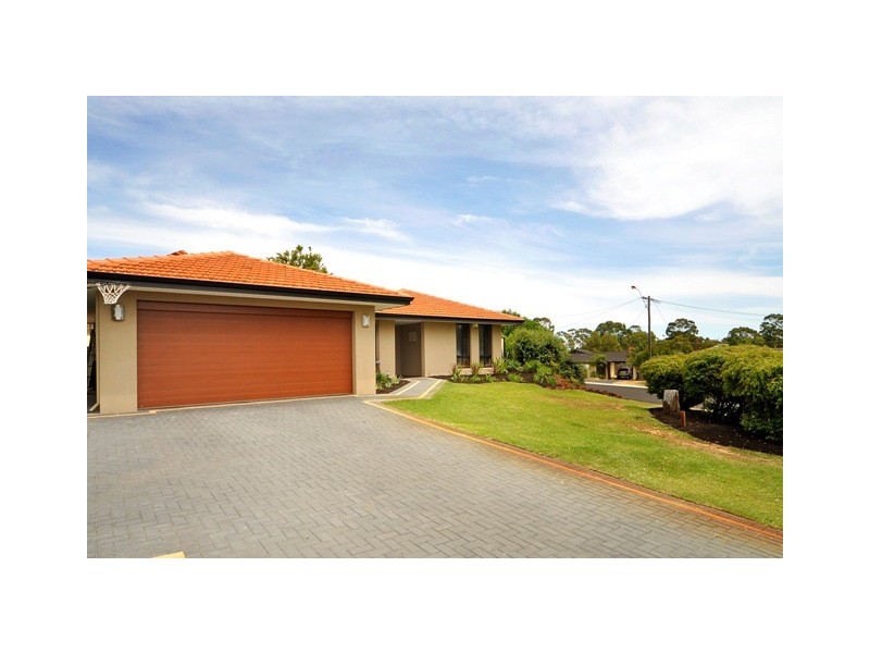 4 Gerda Court, Greenwood WA 6024