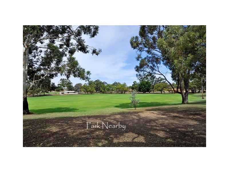 4 Gerda Court, Greenwood WA 6024