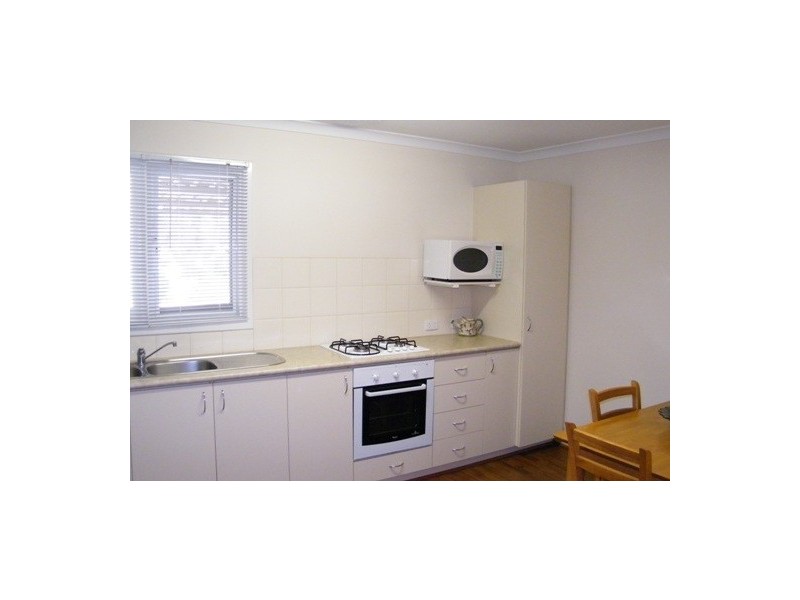 24B Connell Way, Girrawheen WA 6064