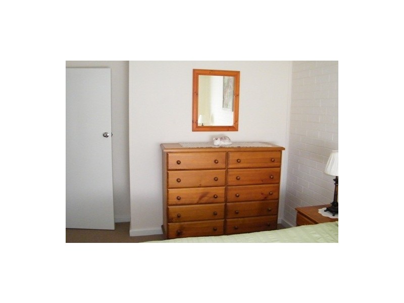 24B Connell Way, Girrawheen WA 6064