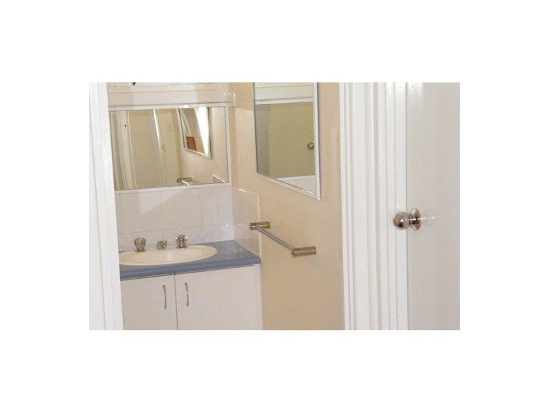 24B Connell Way, Girrawheen WA 6064