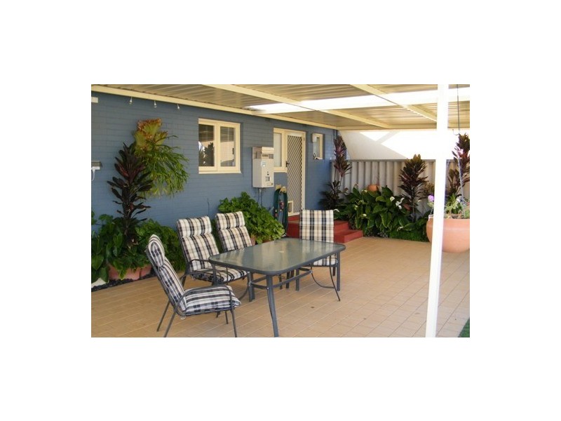 24B Connell Way, Girrawheen WA 6064