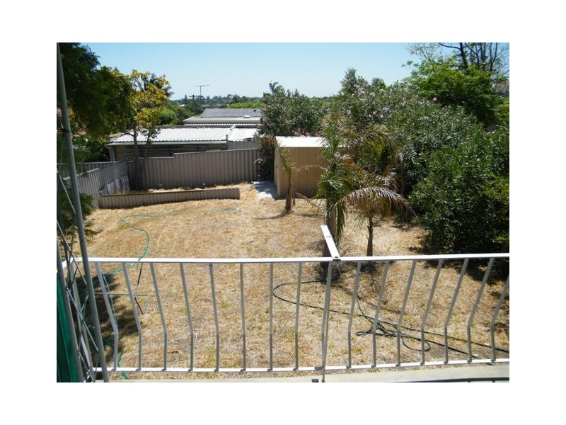 249B Amelia Street, Westminster WA 6061