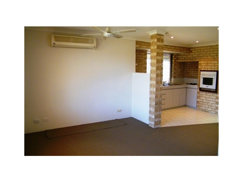 51 Hillcrest Road, Alexander Heights WA 6064