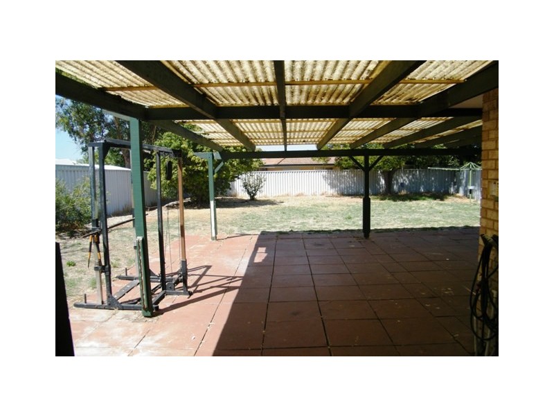 51 Hillcrest Road, Alexander Heights WA 6064