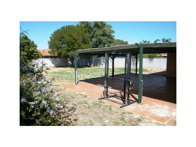 51 Hillcrest Road, Alexander Heights WA 6064