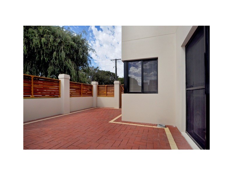 79A  Waterloo Street, Joondanna WA 6060