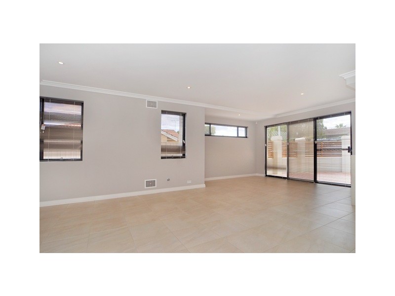 79A  Waterloo Street, Joondanna WA 6060