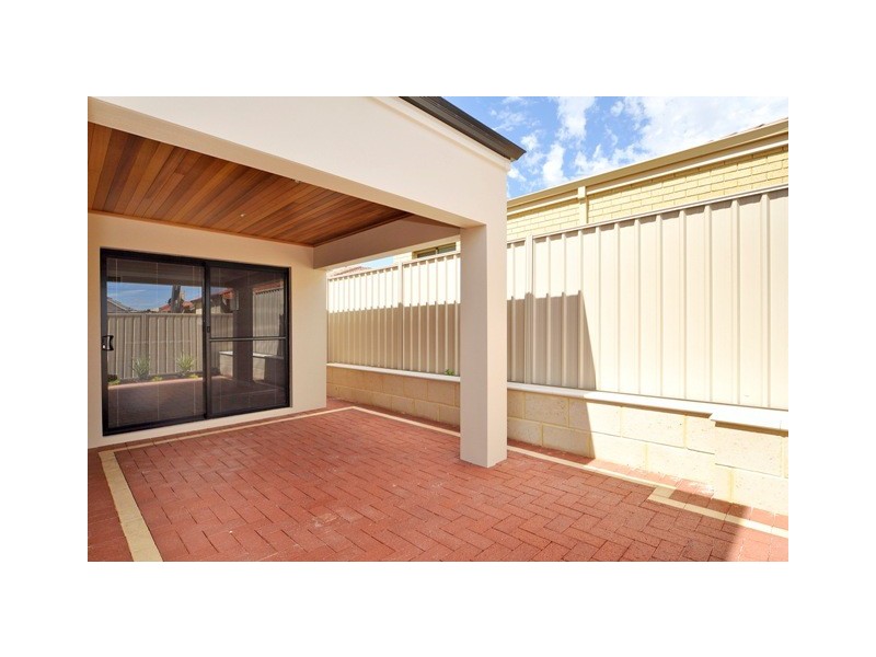 79D Waterloo Street, Joondanna WA 6060