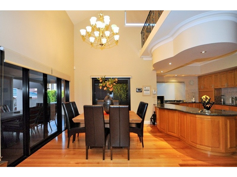 3 Ash Grove, Duncraig WA 6023