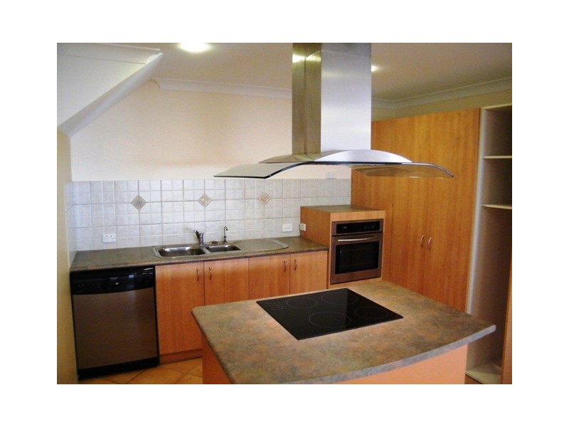 13 Burns Street, Cloverdale WA 6105