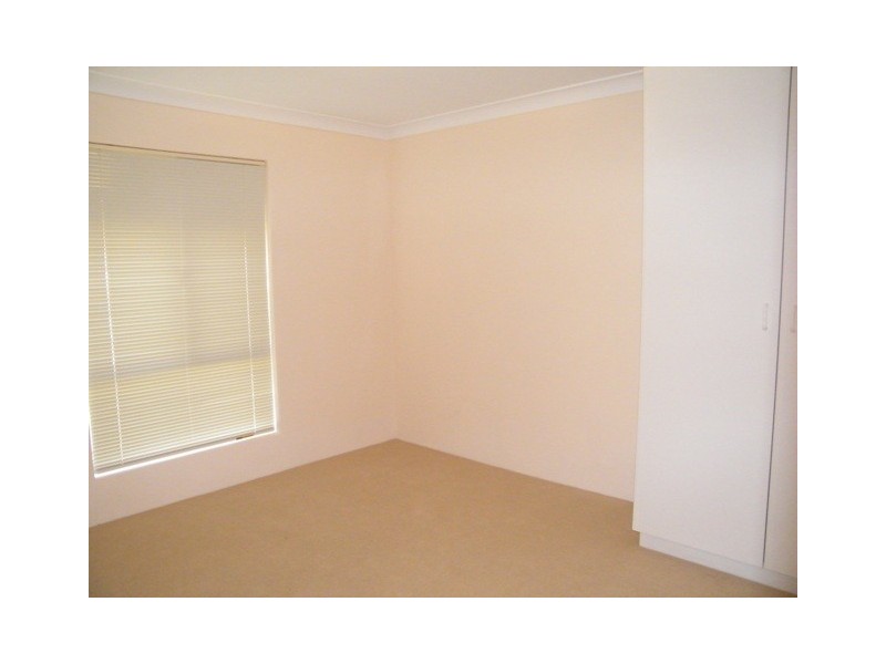 13 Burns Street, Cloverdale WA 6105