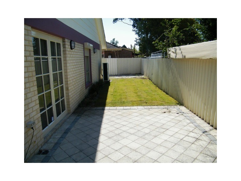 13 Burns Street, Cloverdale WA 6105