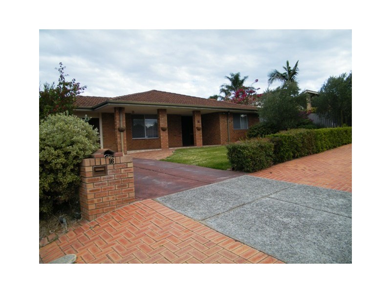 16 Inveraray Crescent, Hamersley WA 6022