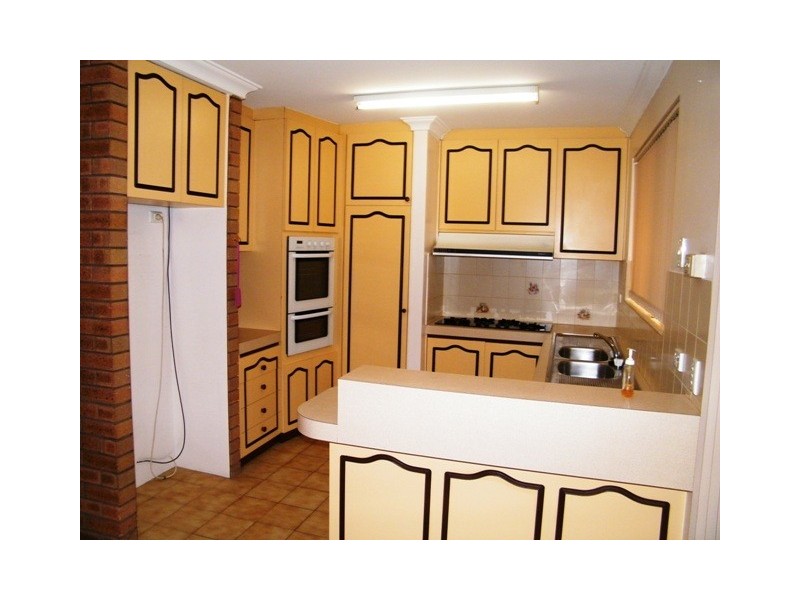 16 Inveraray Crescent, Hamersley WA 6022