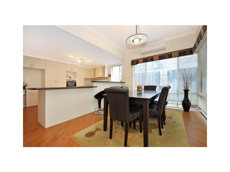 15 Manta Pass, Mindarie WA 6030