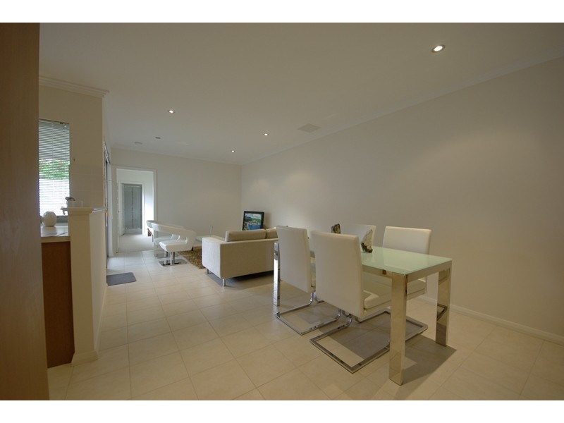 39 Findon Crescent, Westminster WA 6061