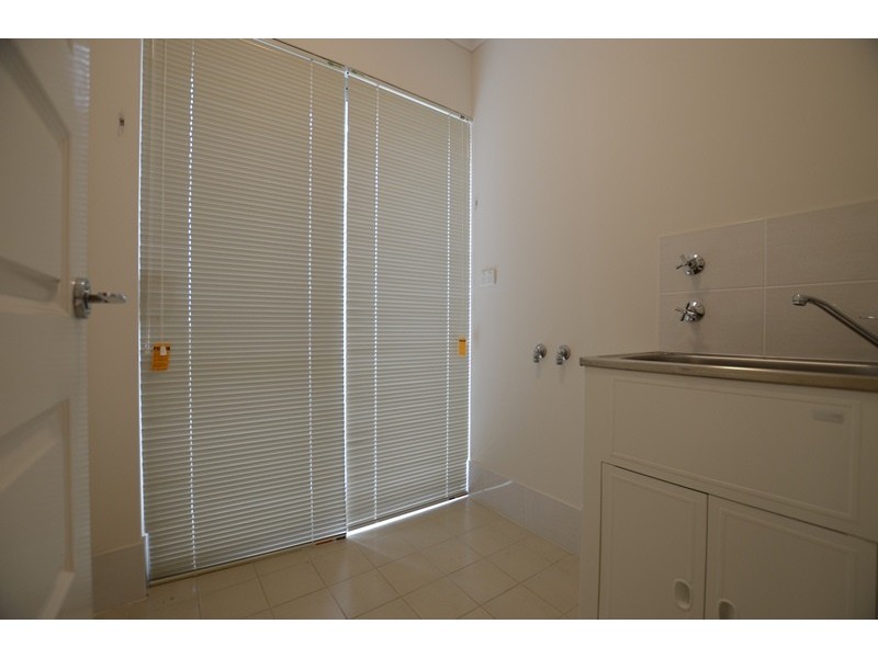 39 Findon Crescent, Westminster WA 6061