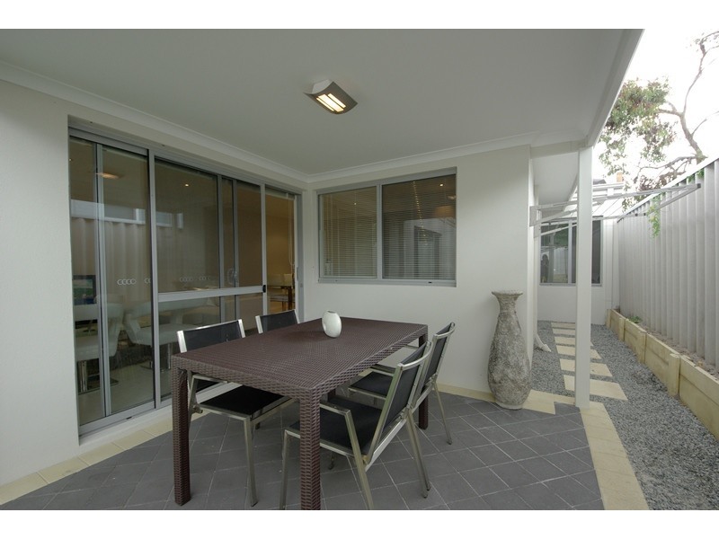 39 Findon Crescent, Westminster WA 6061