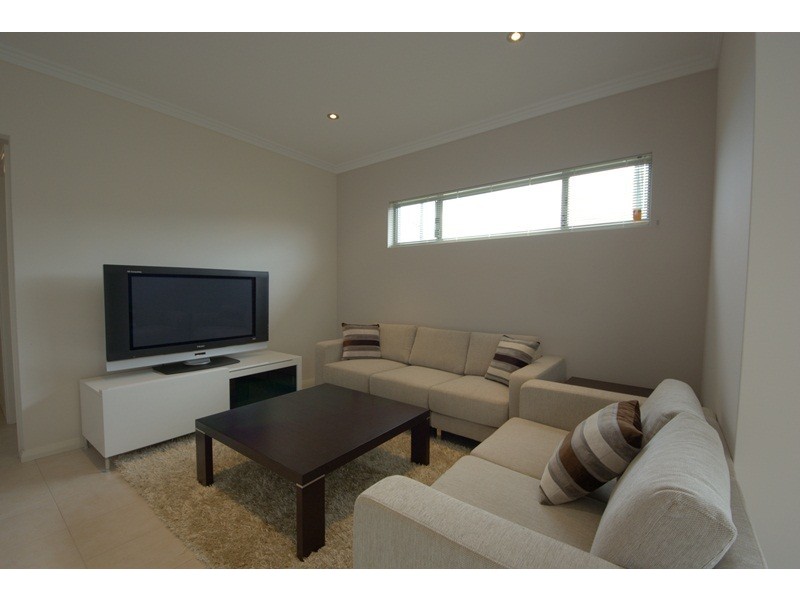 41  Findon Crescent, Westminster WA 6061